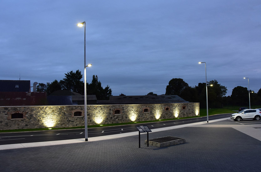 Wall illuminated with Groundlights Wall illuminated with Groundlights