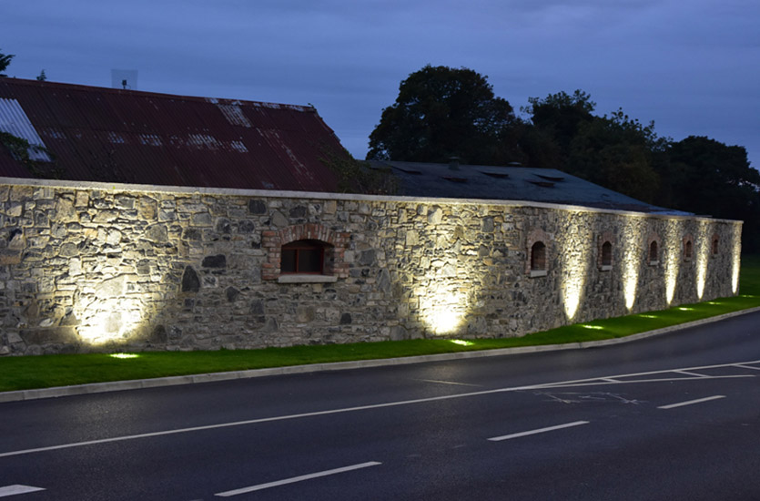 Wall illuminated with Groundlights Wall illuminated with Groundlights