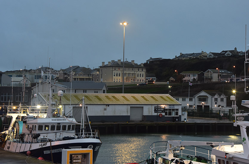 High Mast Floodlights in Harbour High Mast Floodlights in Harbour