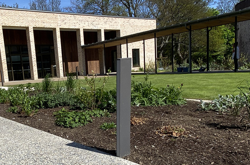 Narrow Flat LED Bollard Narrow Flat LED Bollard