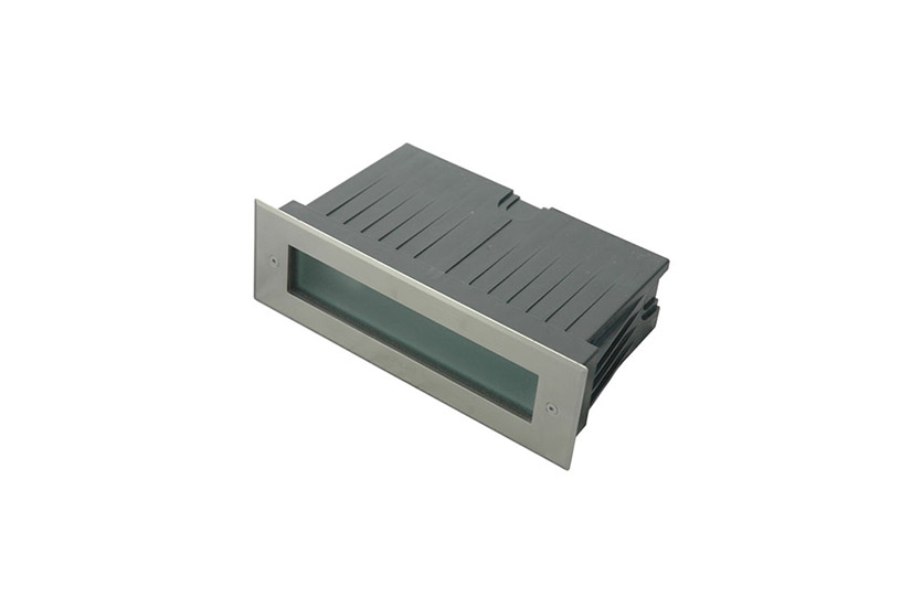Recessed-led-wall-light