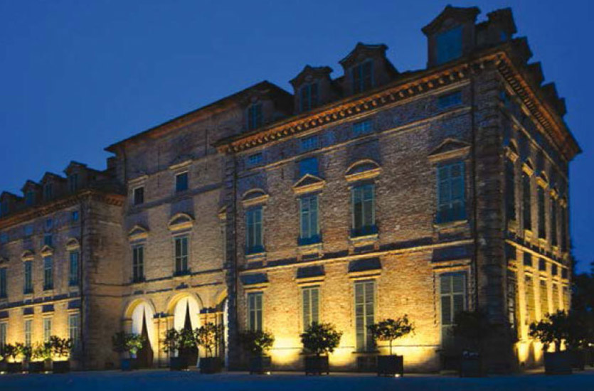 Floodlighting of Building Floodlighting of Building